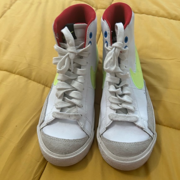 Nike Other - Nike Blazer Mid 77 High Tops